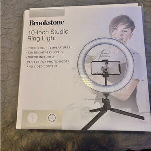 Brookstone 10-Inch Studio Ring Light - Black and White